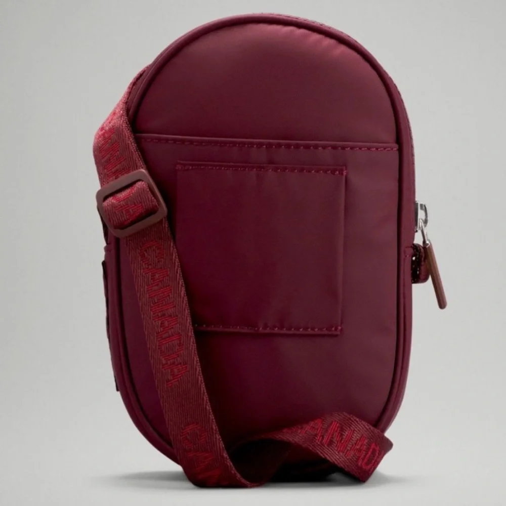 Lululemon Future Legacy Bag Red Merlot - Picture 3 of 10